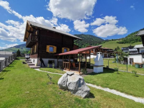 Ferienhaus in Uttendorf mit Garten und Terrasse